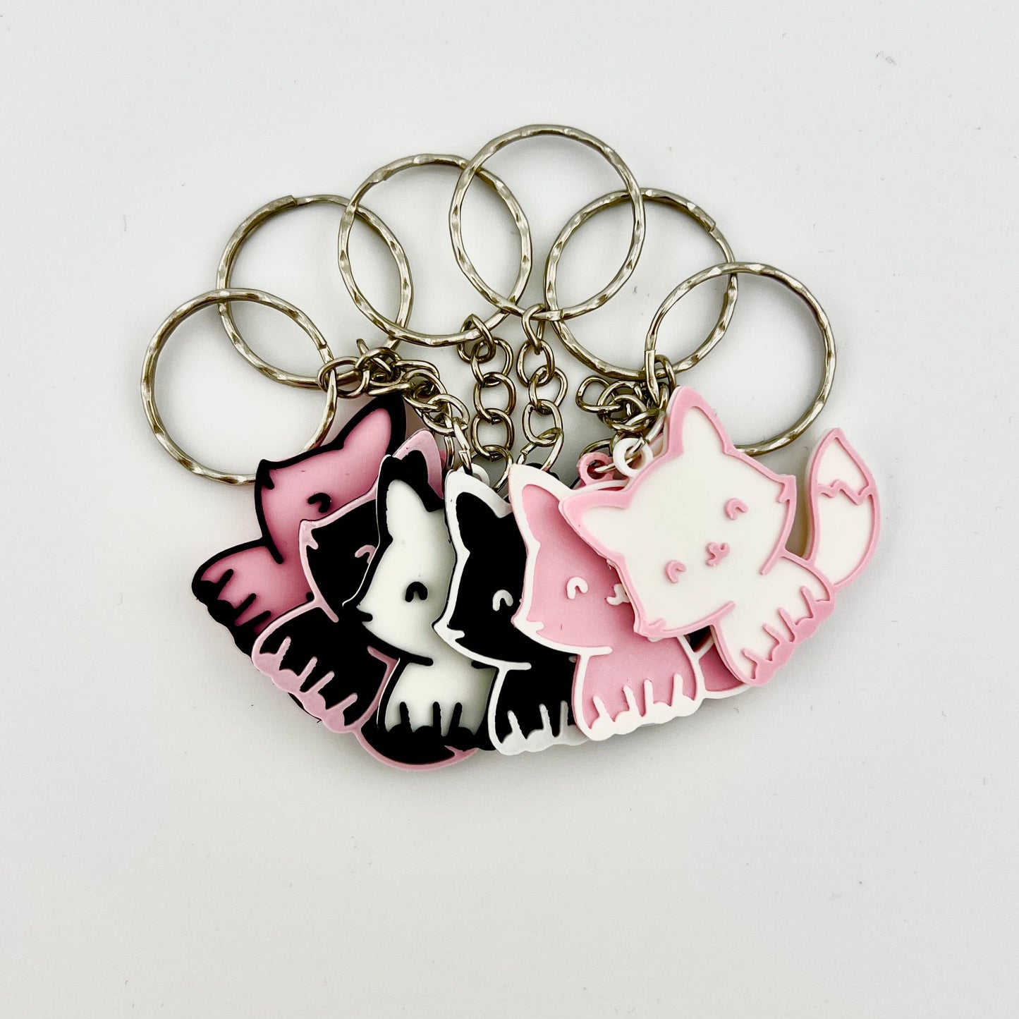 Set de 6 brelocuri Fox – Accesorii ideale pentru rucsacuri, chei sau cadouri